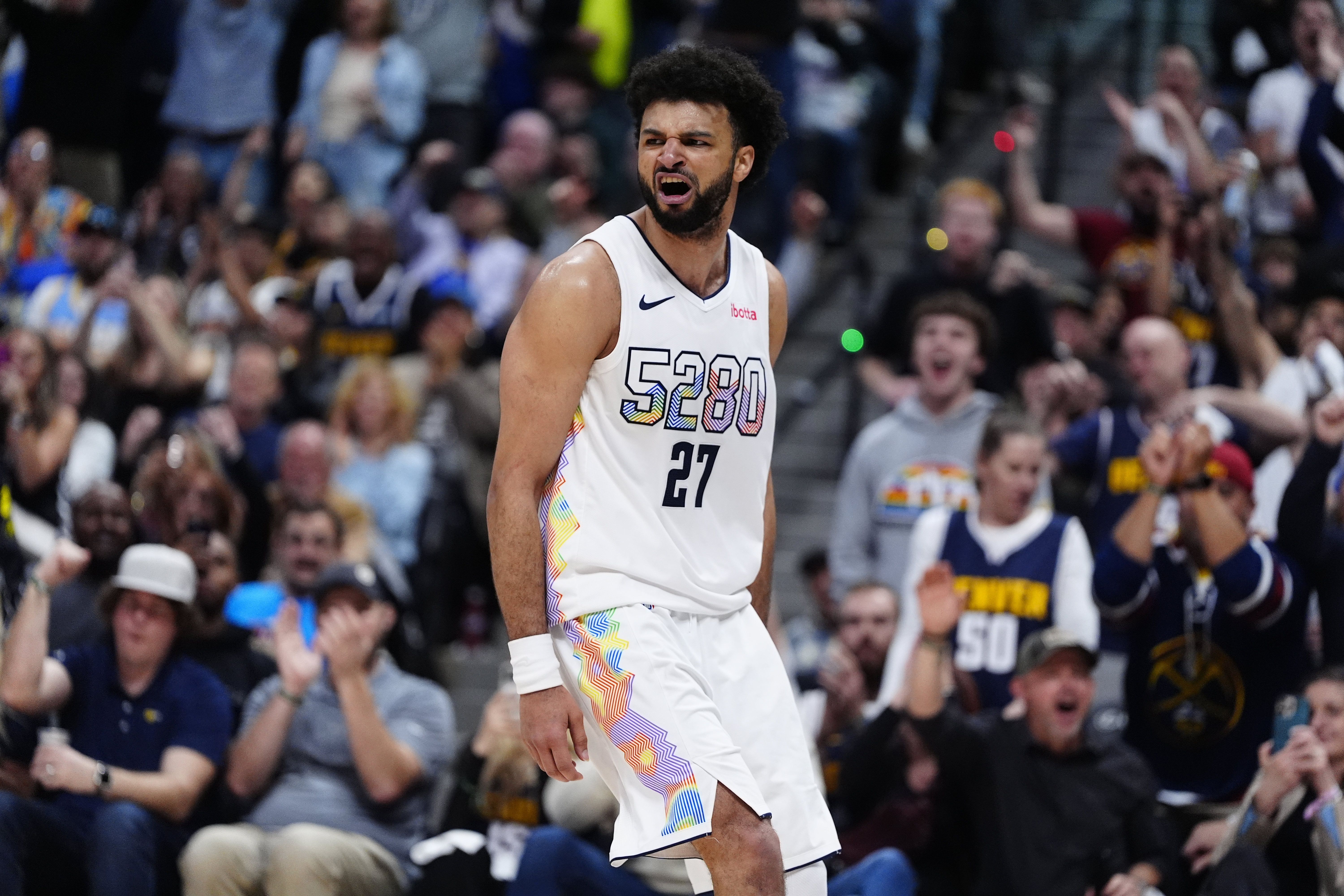 开云娱乐-穆雷在西班牙队比赛中大比分获胜,出色发挥引发热议!