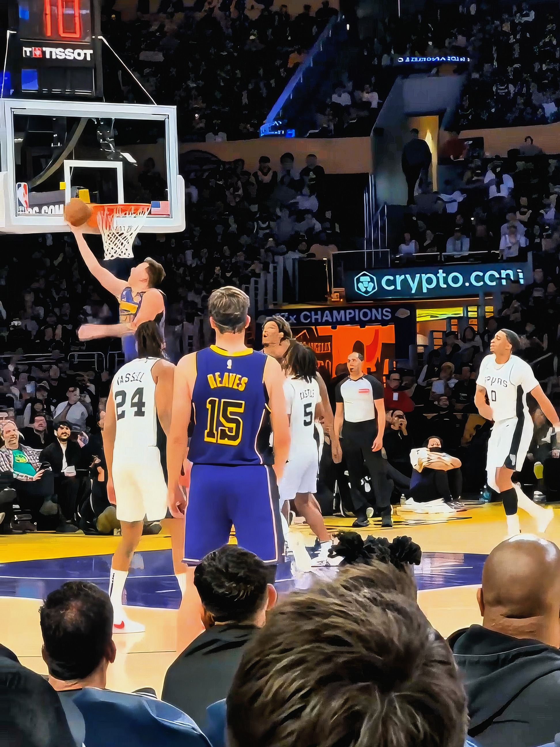 开云-东契奇焦点对战，Scout与80激战RNG分钟，重返赛场胜负难料！